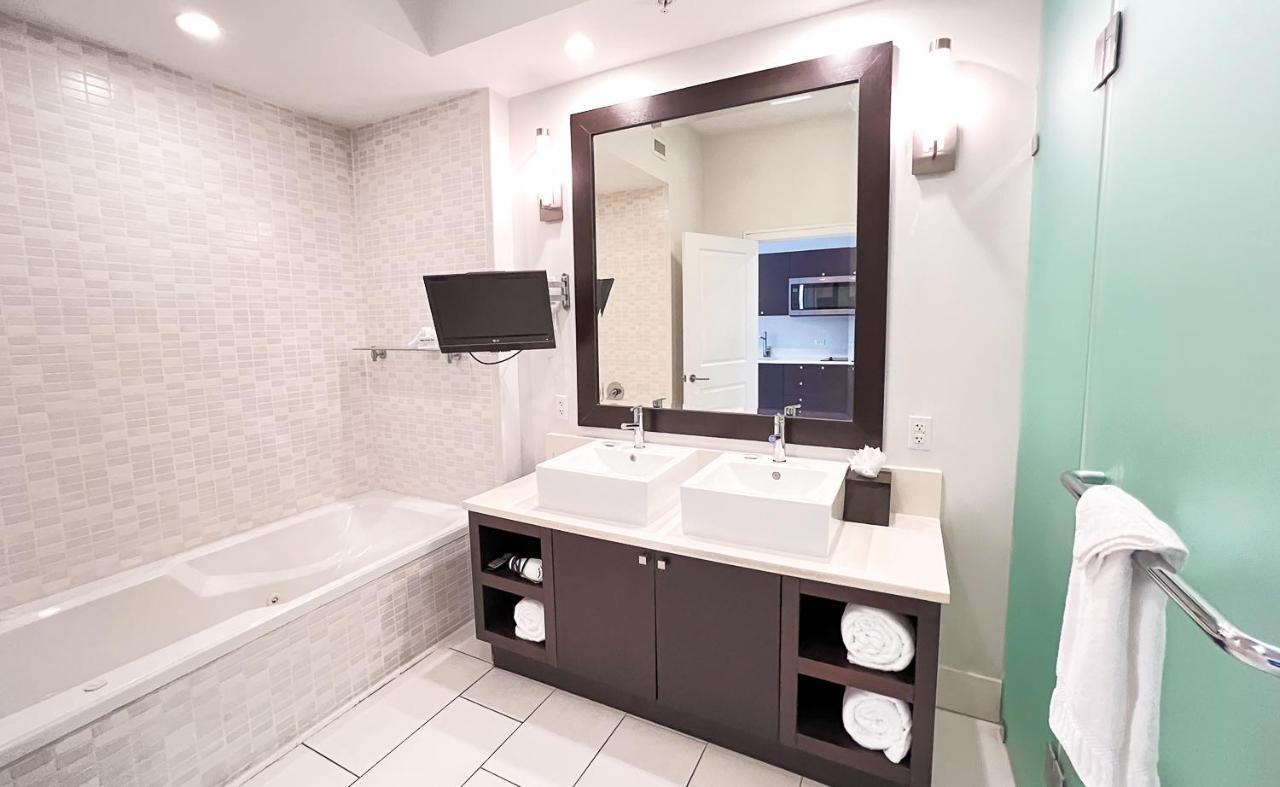 마이애미 Modern Private Studio - King Bed, Jacuzzi, Balcony And Pool 아파트 호텔 외부 사진